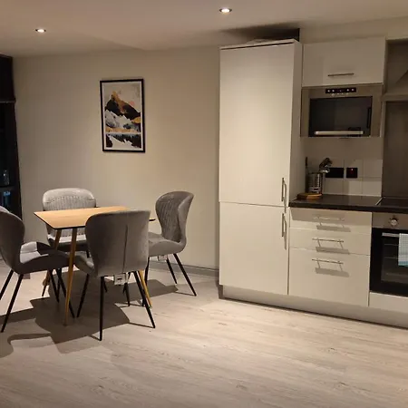 Entire Flat In Centre 公寓 *