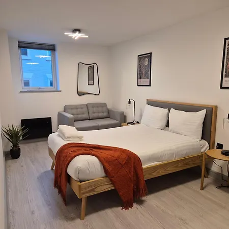 Panoramic Views, Balcony, Lift, Family Apartment *