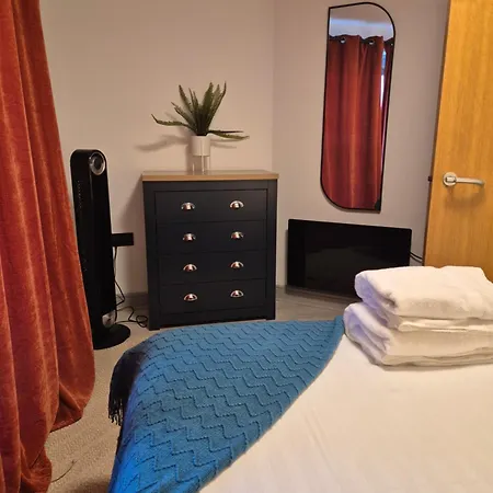 Panoramic Views, Balcony, Lift, Family Apartment *