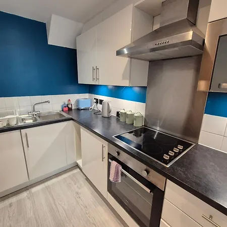 Panoramic Views, Balcony, Lift, Family * York