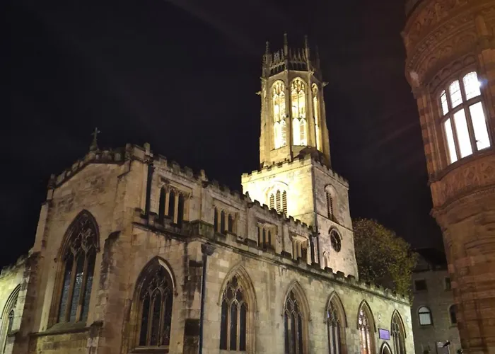 Panoramic Views, Balcony, Lift, Families Or Groups, Workspace, Parking Nearby Appartement York