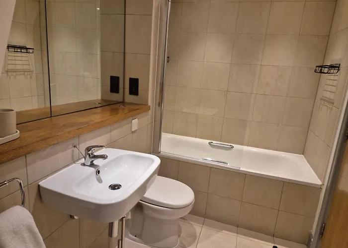 Panoramic Views, Balcony, Lift, Families Or Groups, Workspace, Parking Nearby Appartement *